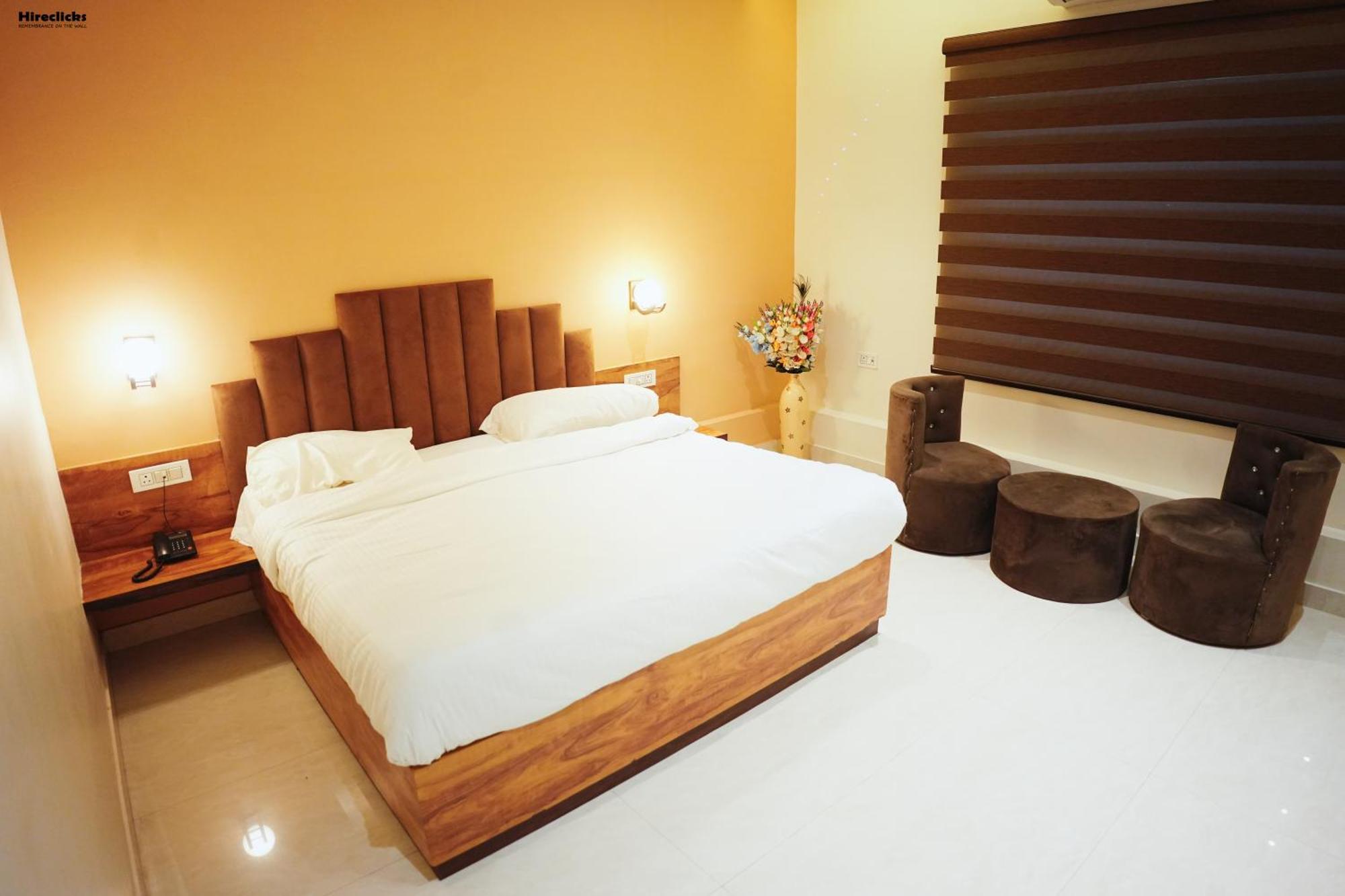 The Krati Resort & Convention Centre Bareilly Ngoại thất bức ảnh