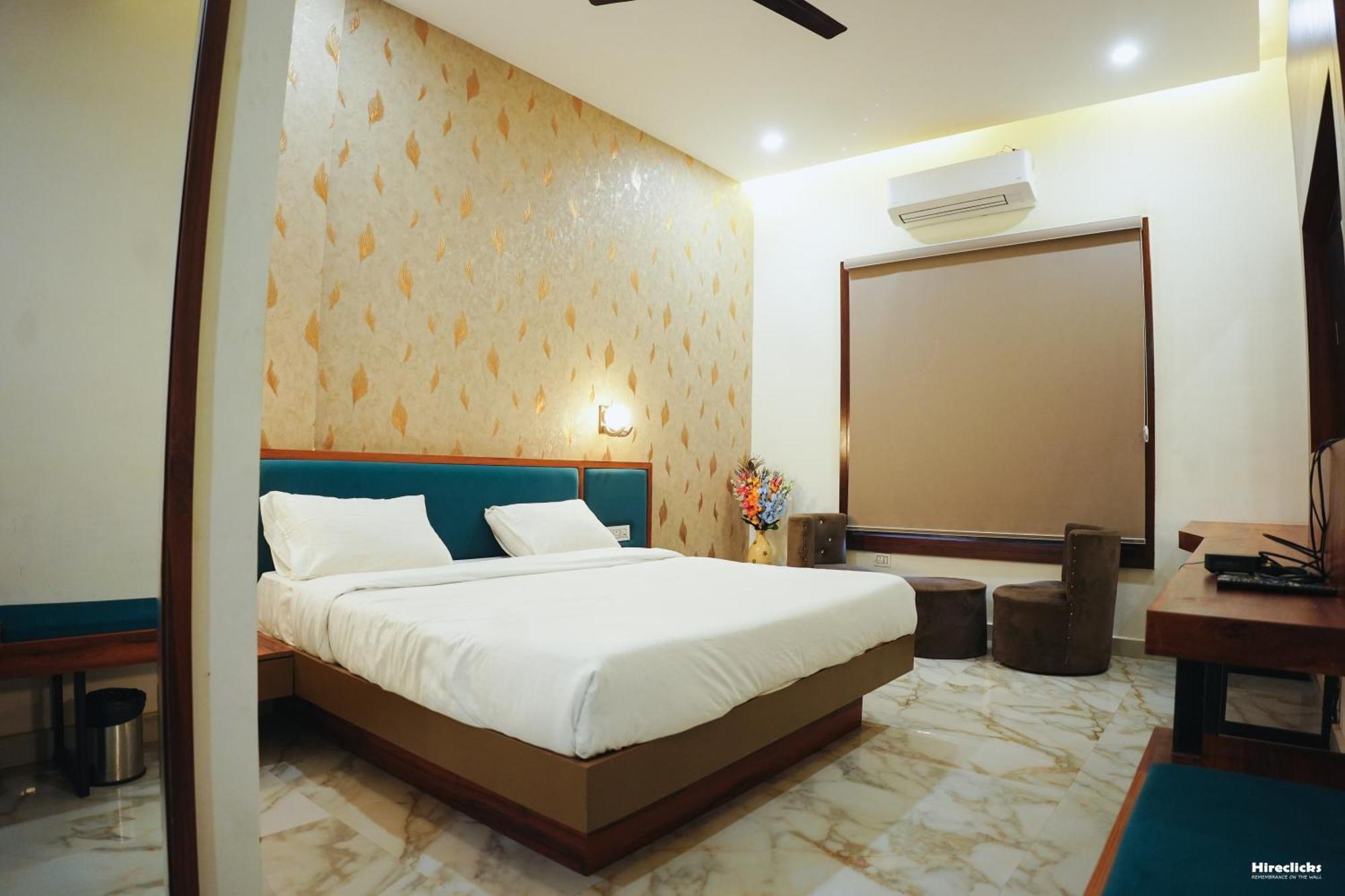 The Krati Resort & Convention Centre Bareilly Ngoại thất bức ảnh