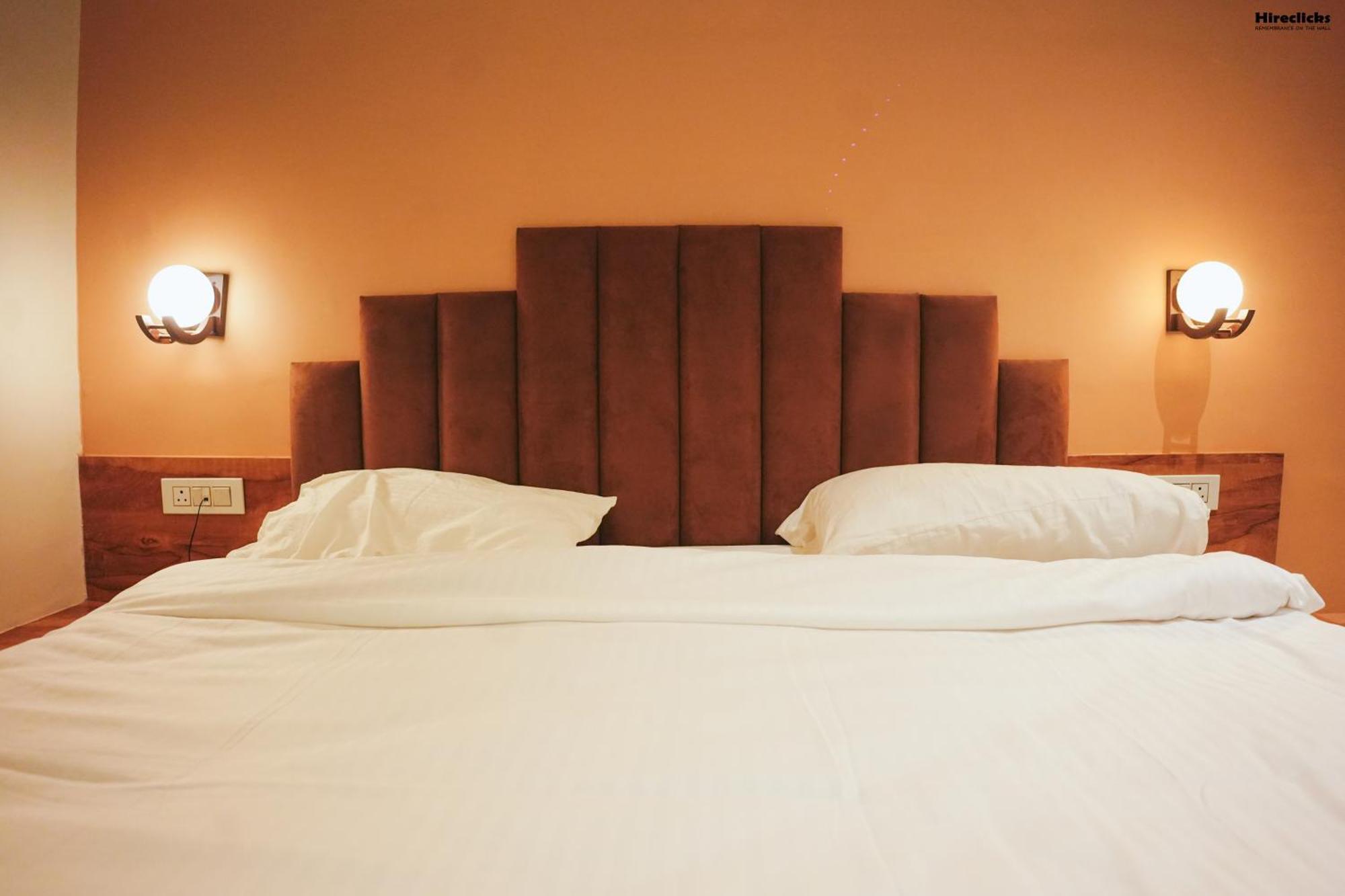 The Krati Resort & Convention Centre Bareilly Ngoại thất bức ảnh