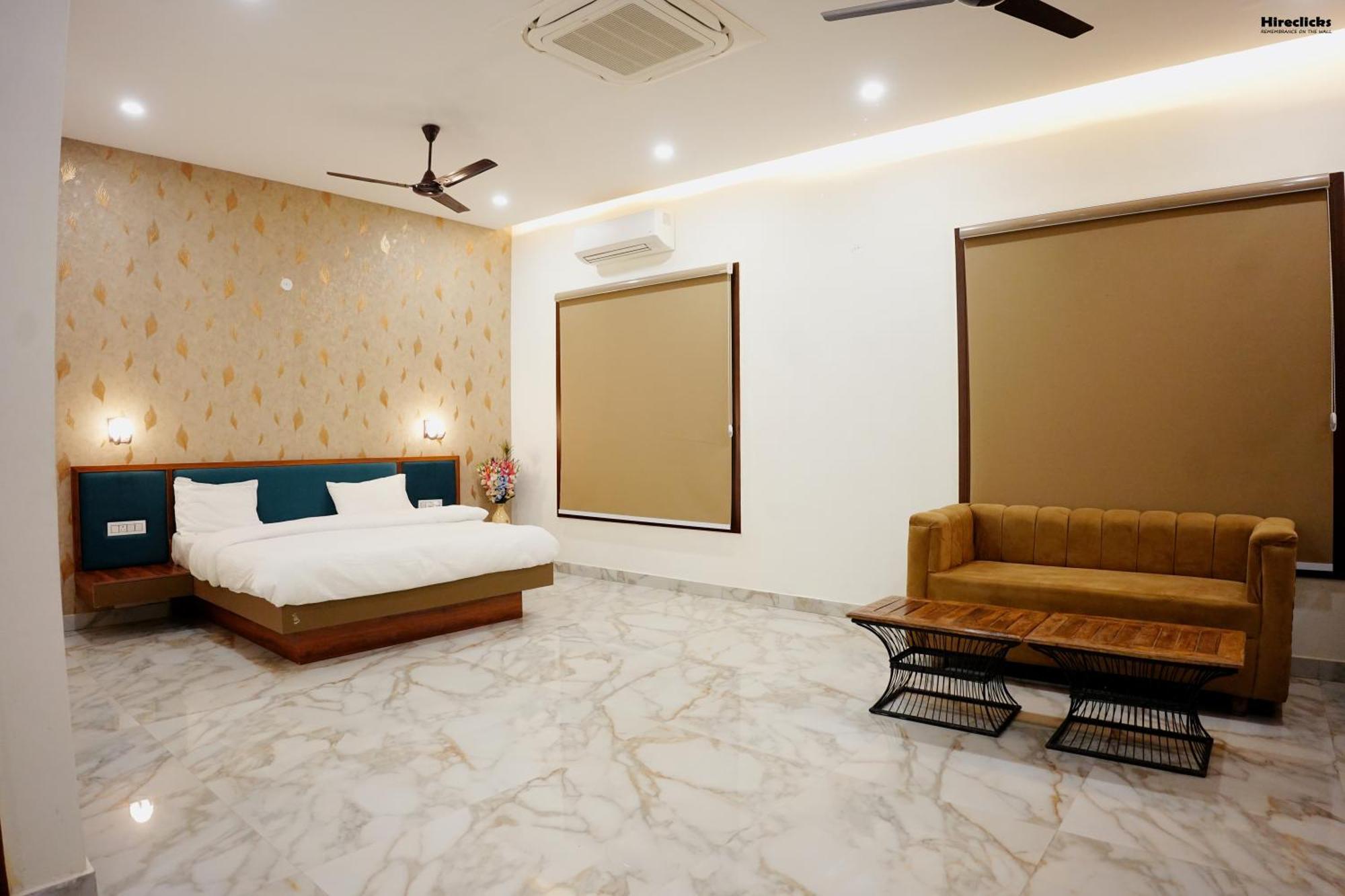 The Krati Resort & Convention Centre Bareilly Ngoại thất bức ảnh